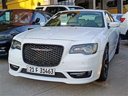 كرايسلر 300